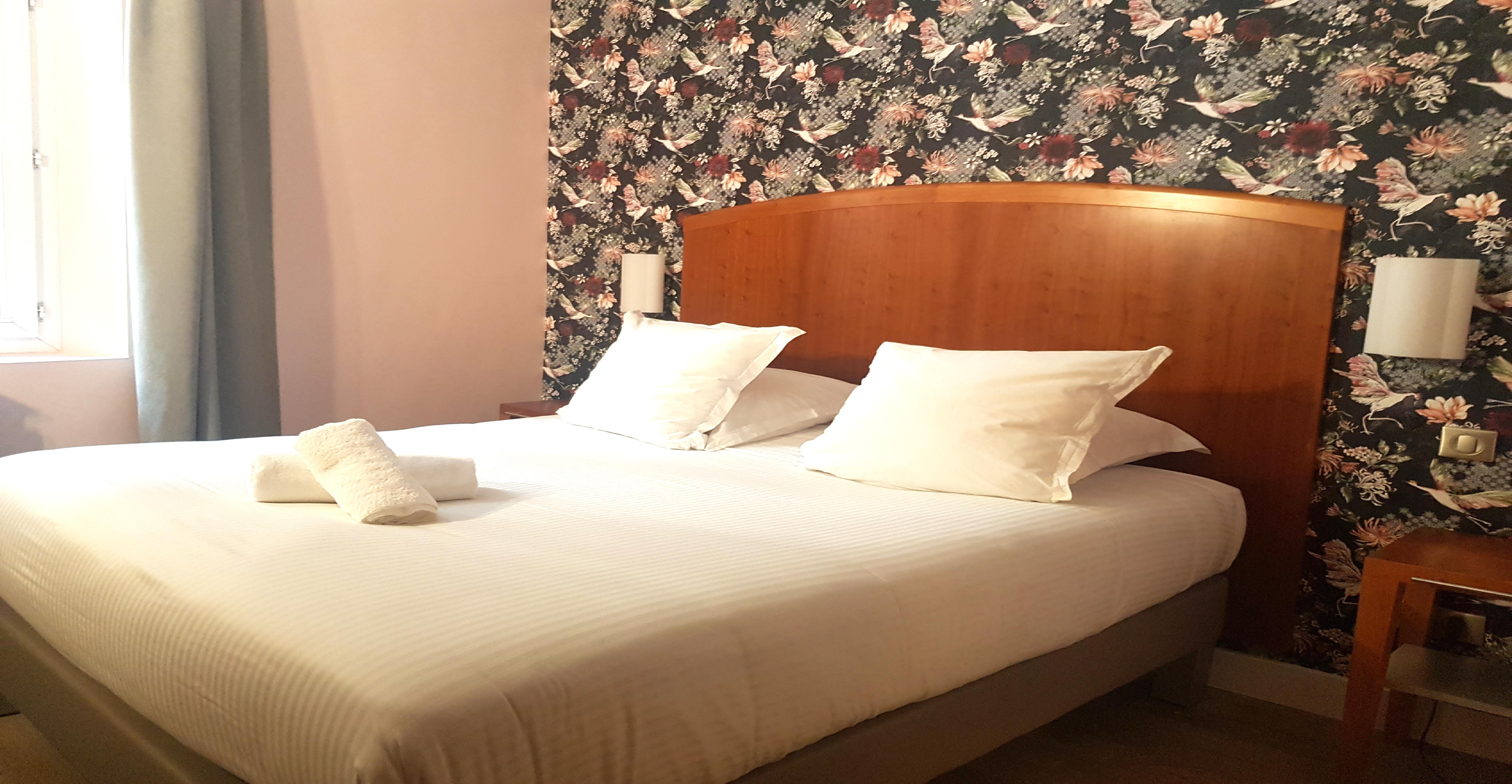 Grand Hotel Dauphine Toulon, Boutique Hotel & Suites Екстер'єр фото