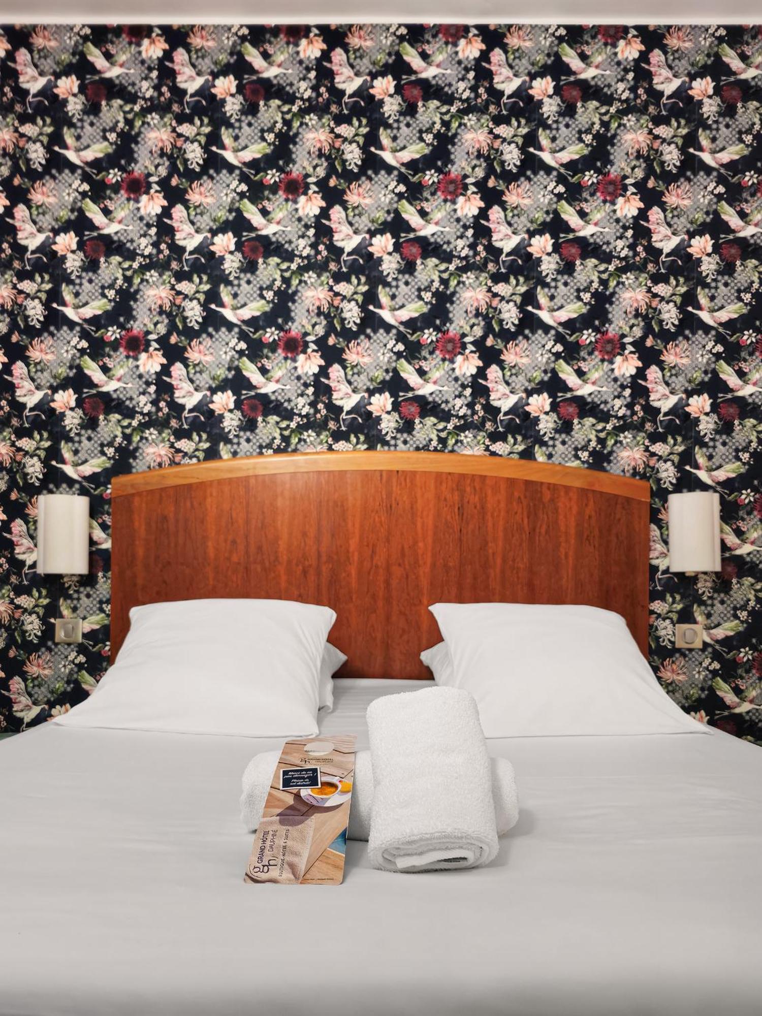 Grand Hotel Dauphine Toulon, Boutique Hotel & Suites Екстер'єр фото