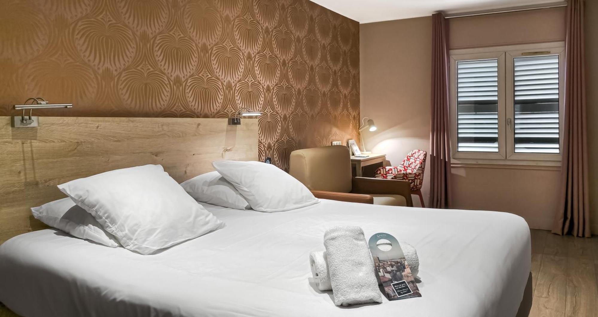 Grand Hotel Dauphine Toulon, Boutique Hotel & Suites Екстер'єр фото